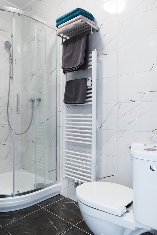 Hanan's Benedikt Apartamento